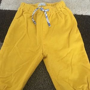 Mini Boden pants yellow
